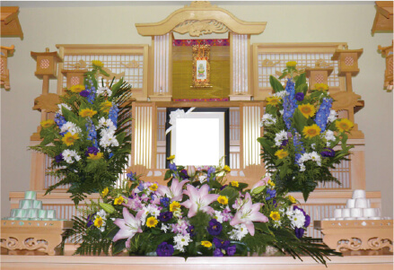 祭壇生花の画像
